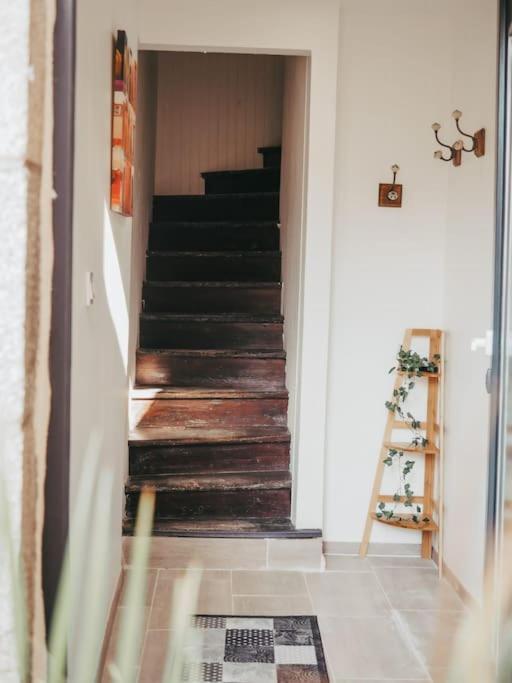 Appartement Avec Patio Saint Anne-dʼAuray Εξωτερικό φωτογραφία