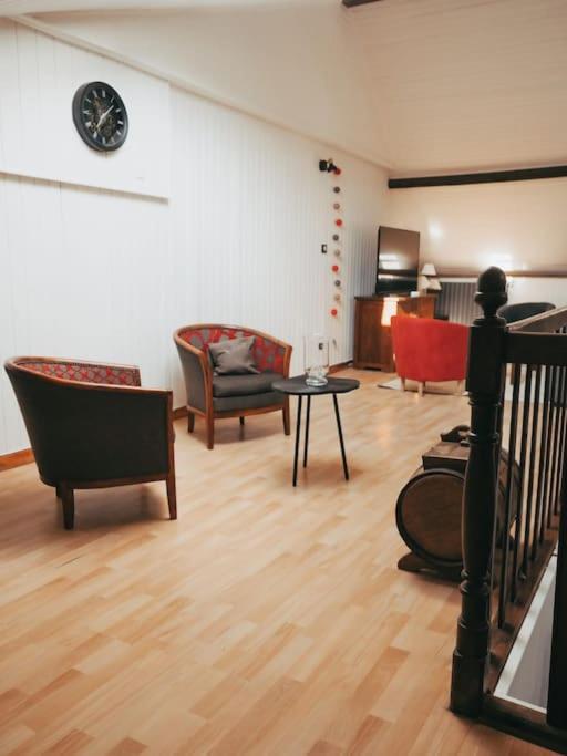 Appartement Avec Patio Saint Anne-dʼAuray Εξωτερικό φωτογραφία
